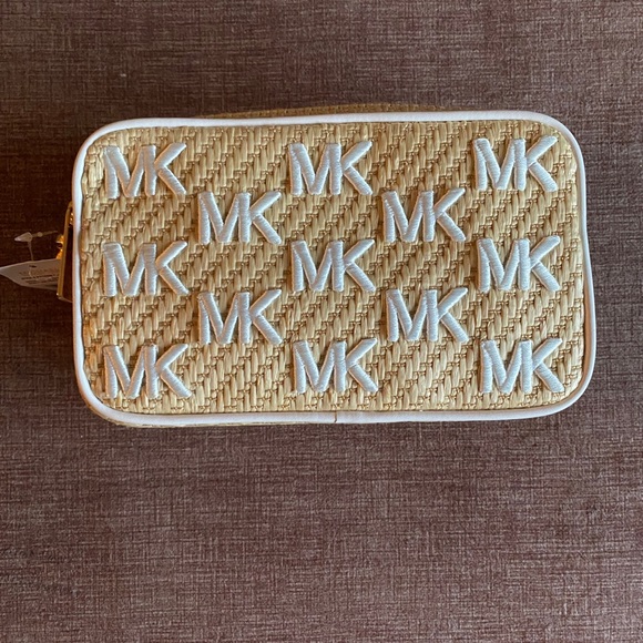 NWT Michael Kors Straw Python Capsule Sm Xbody